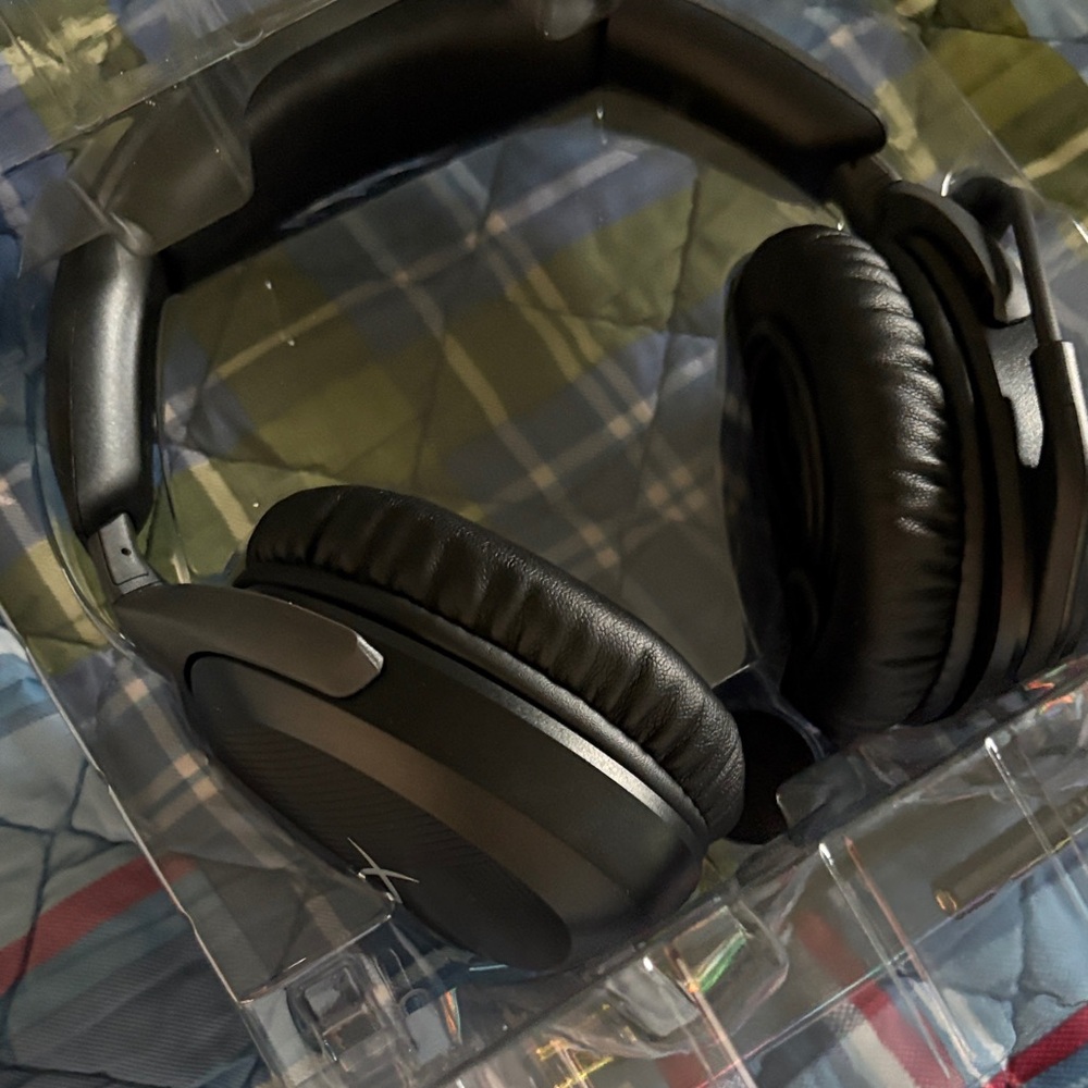 HyperX Premium Black Over-Ear Headphones